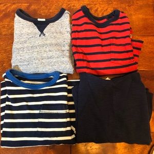 Lot of 4 Gap Boys Long sleeve shirts so 4 GUC